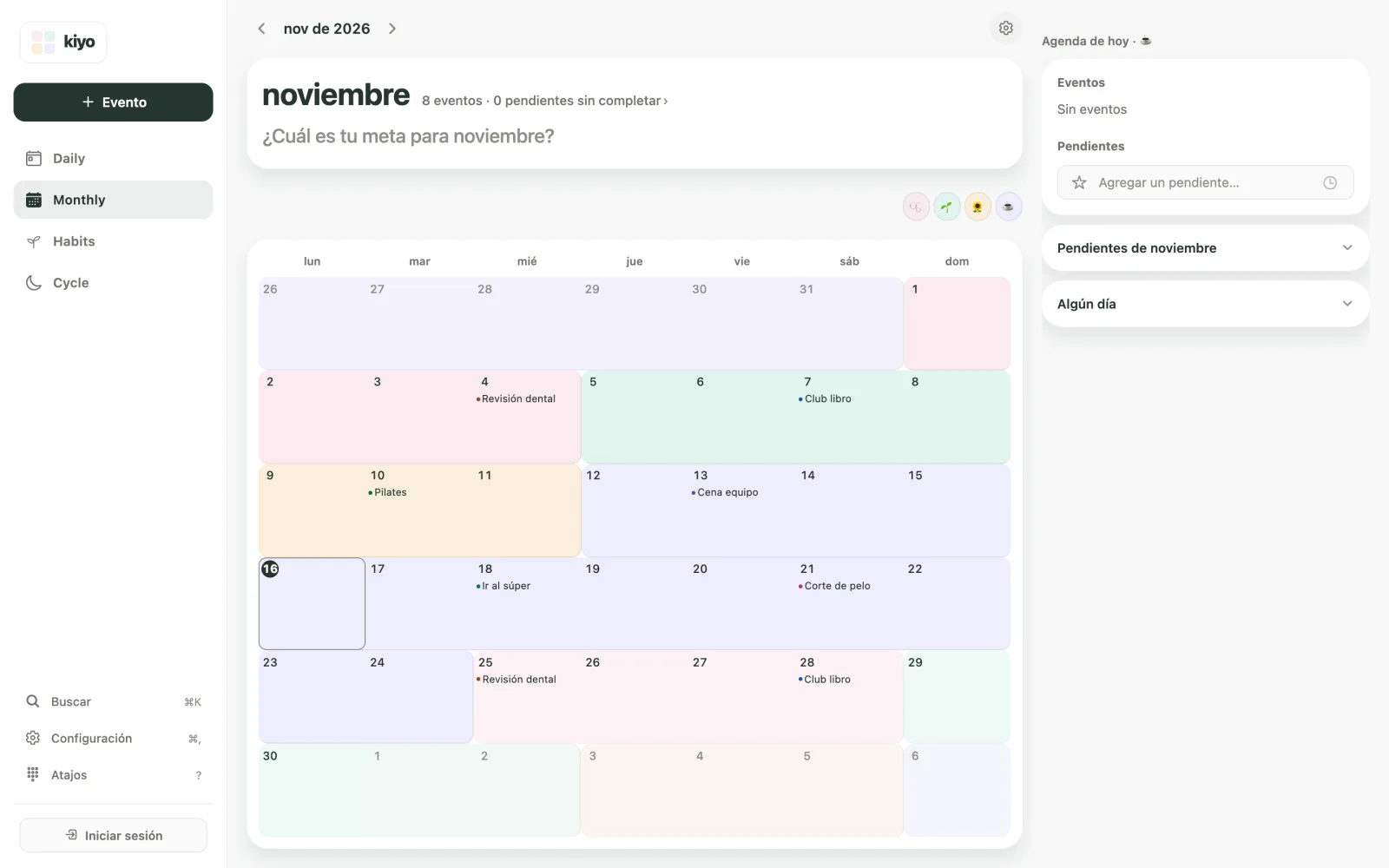Calendario Monthly de Kiyo en la web con eventos sobre colores suaves y una leyenda con emojis.